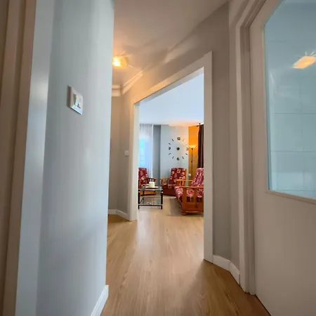 Martínez Rosalía Apartamento