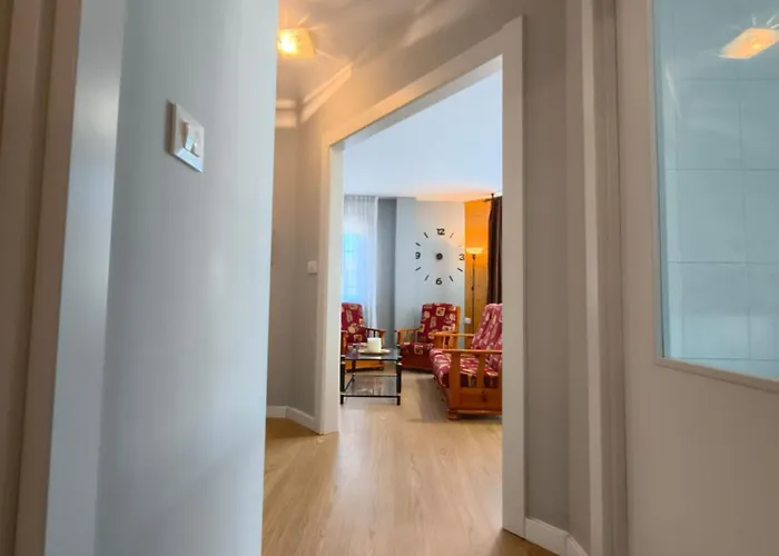 Martinez Rosalia Apartament