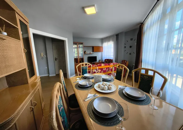 Martinez Rosalia Apartament Padrón